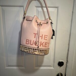 Elegant Pink Bucket Shoulder Bag